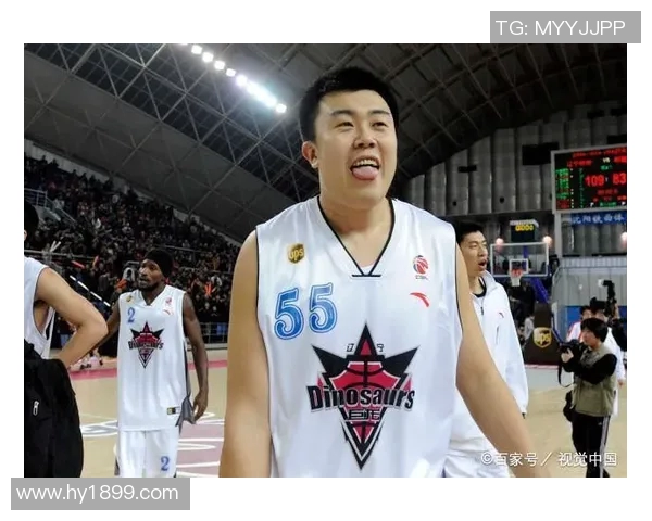 吴前的篮球之路：从青涩少年到CBA明星的奋斗历程与荣耀瞬间